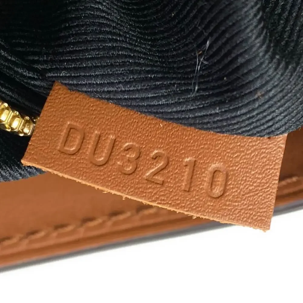 Louis Vuitton Hobo Dauphine MM Handbag M45195